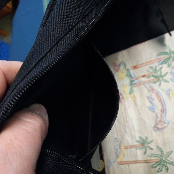 St. Maarten Black Tote Cottagecore Grandmacore - Picture 5 of 6
